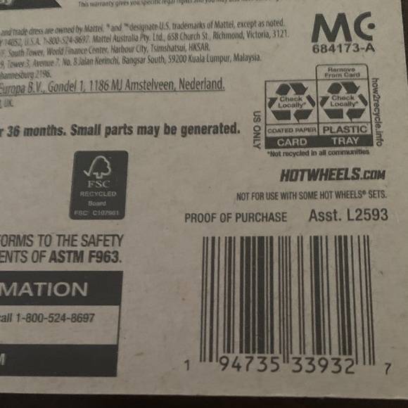 NEW- HOTWHEELS High-Tail Chaser and Austin Mini Cooper S Set - Picture 11 of 12